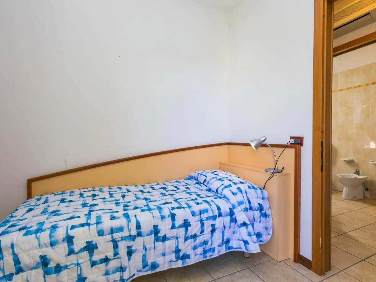 Apartment Robinia-Pinetine-3 By Interhome Duna Verde