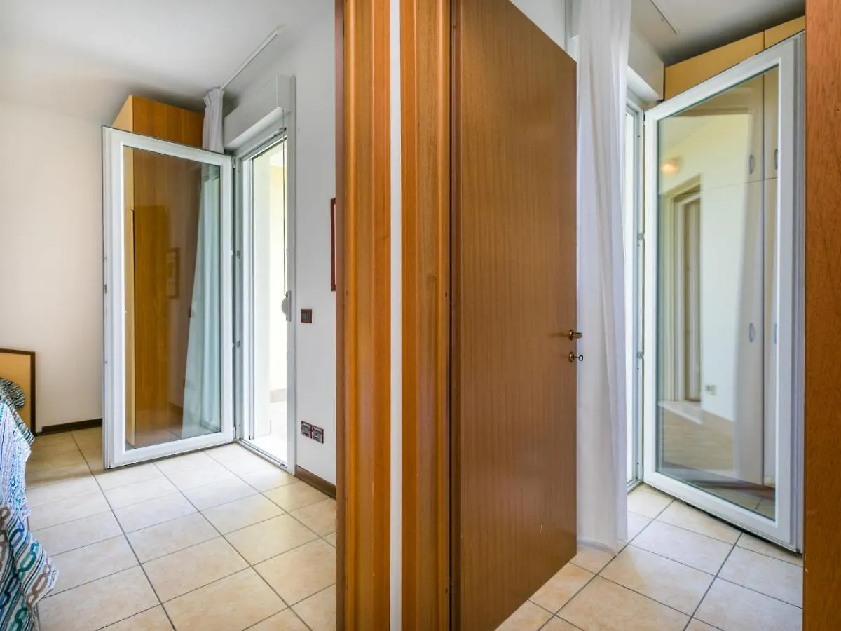 Apartment Robinia-Pinetine-3 By Interhome Duna Verde