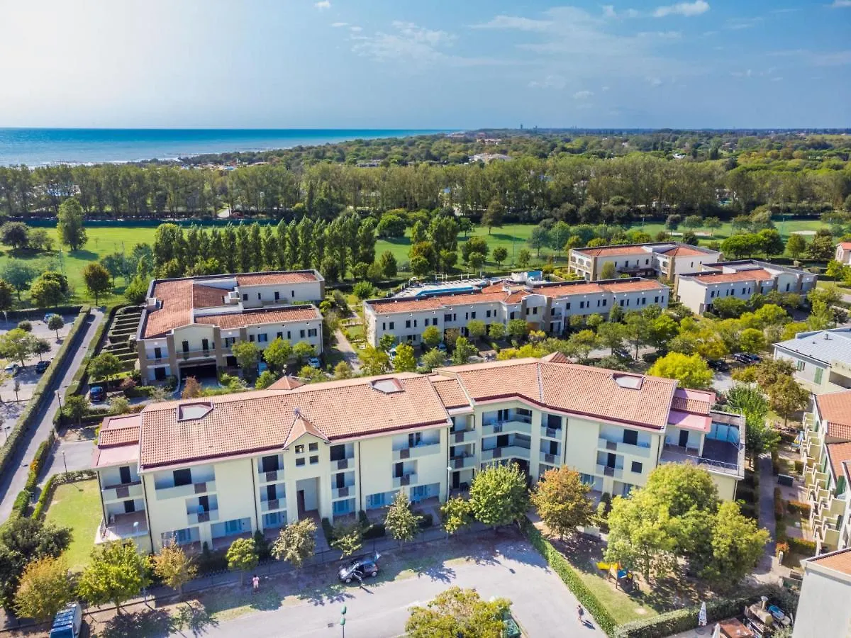 Apartment Robinia-Pinetine-3 By Interhome Duna Verde Italy